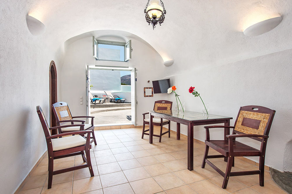 Nereids Villa Santorini Megalochori  Esterno foto